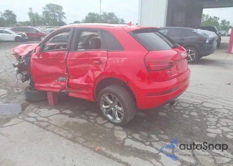 2018 Audi Q3 2.0T Premium/2.0T Sport Premium z USA, uszkodzony, nr VIN WA1BCCFS9JR025027